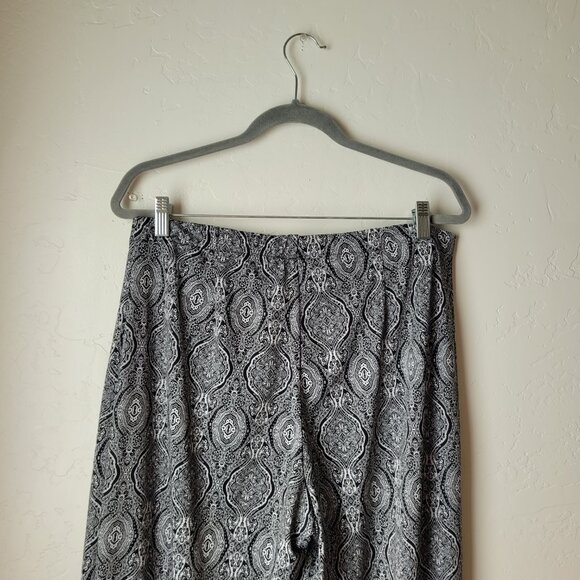 AB Studio Black and White Mandala Boho Wide Leg Pants - Picture 6 of 7